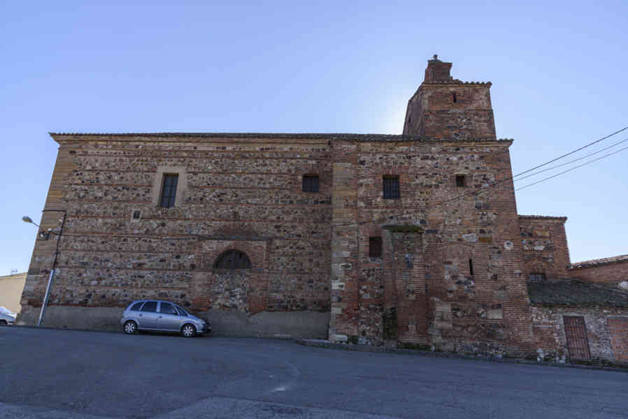 Ciudad Real - Almadén 14 - iglesia parroquial de San Sebastián.jpg
